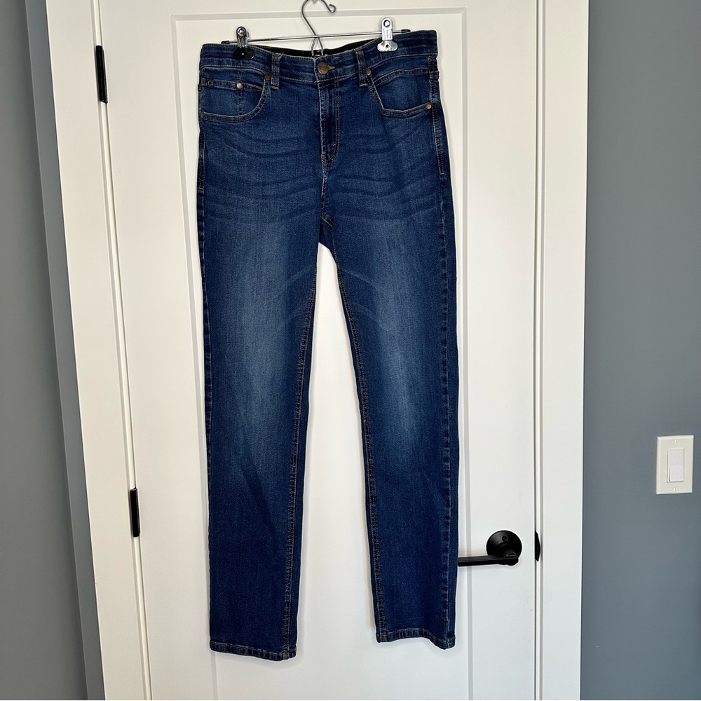 Classic Indigo Men's Straight Jeans